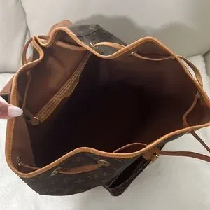 Louis Vuitton | Bags | Euc Louis Vuitton Monogram Montsouris  display picture 1
